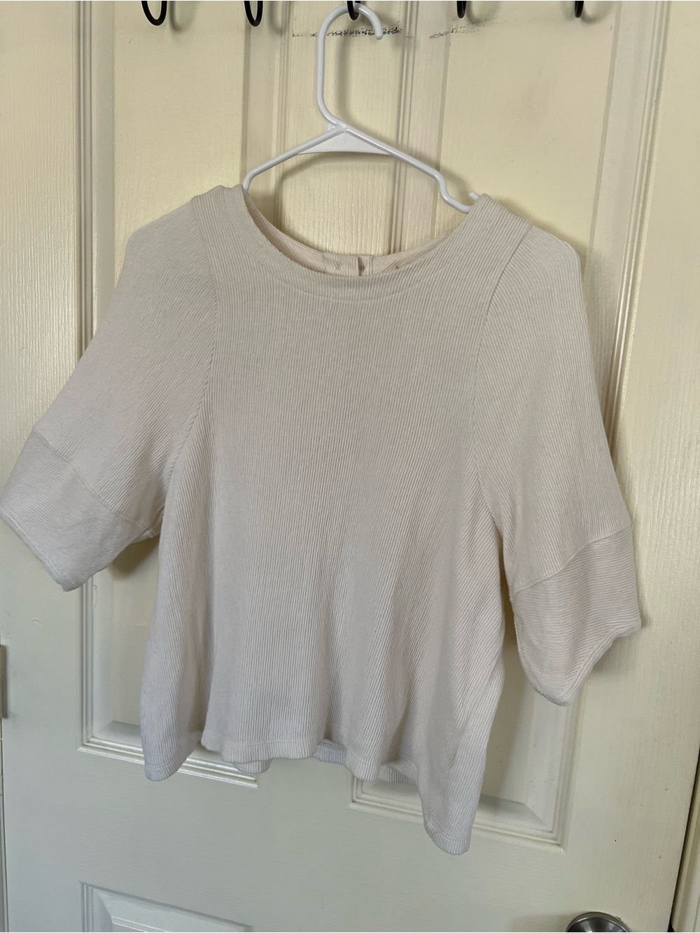 Madewell Ivory Ribbed Boxy Top Button Back Size M - Picture 4 of 9